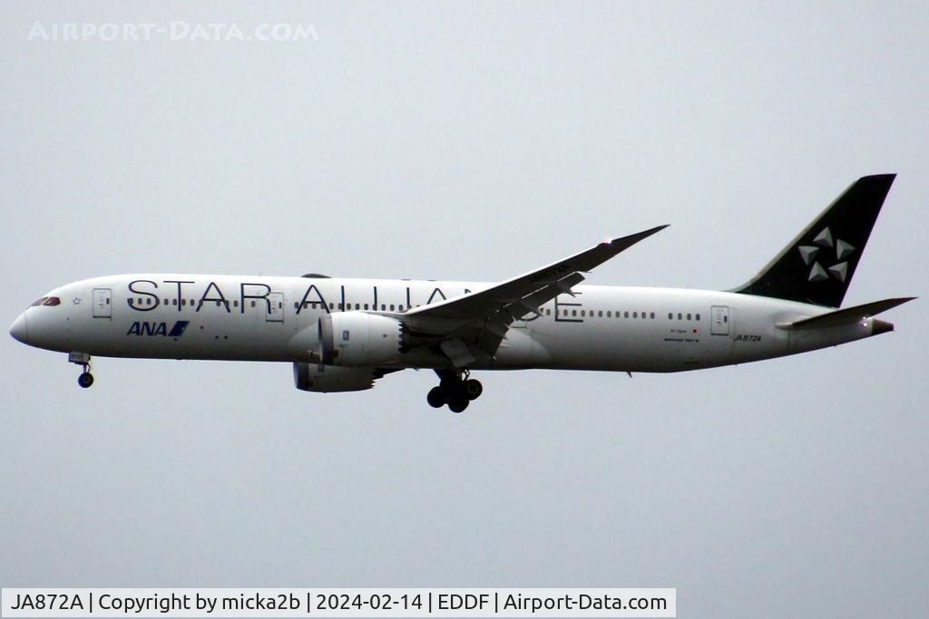 JA872A, 2015 Boeing 787-9 Dreamliner C/N 34504, Landing