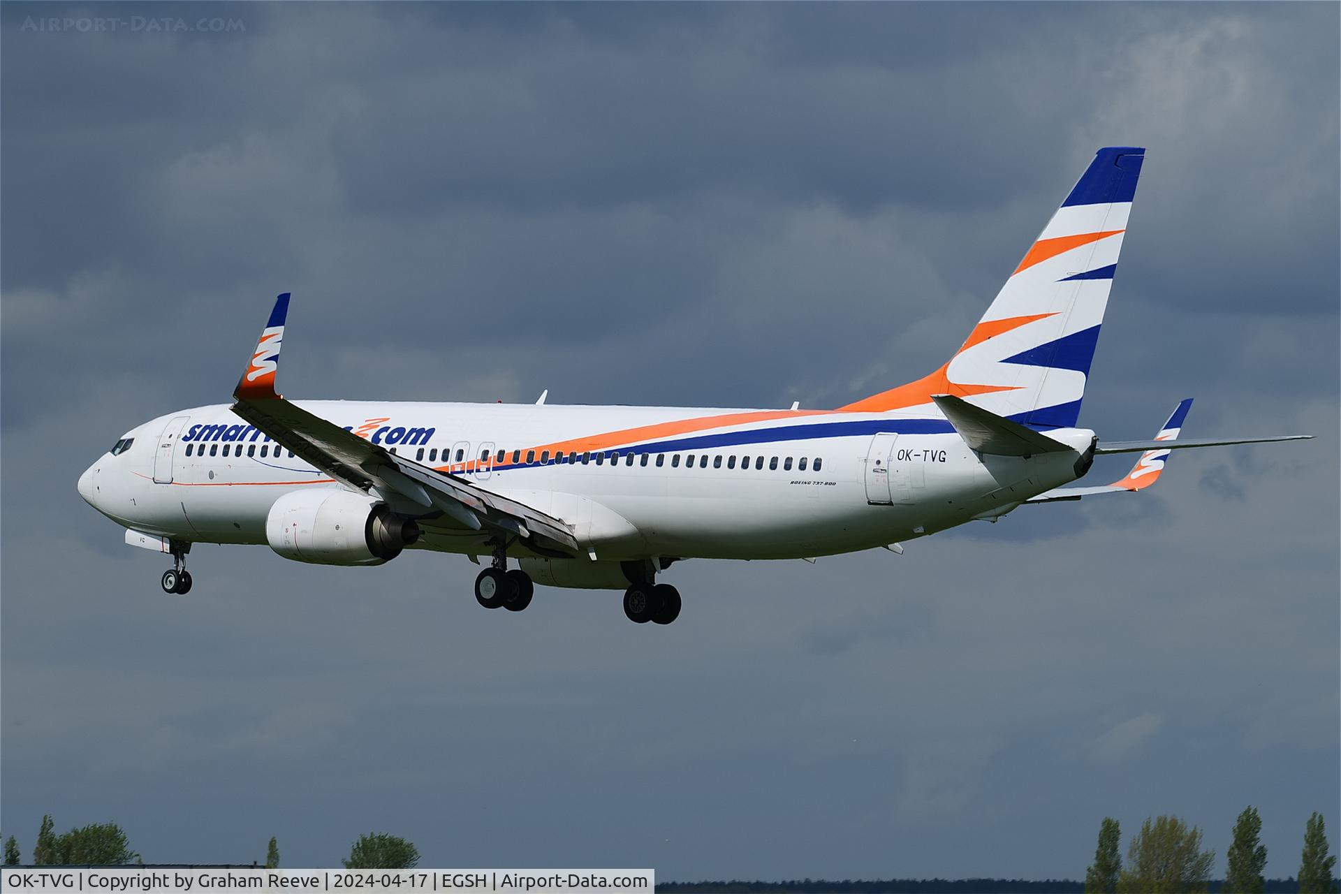 OK-TVG, 2007 Boeing 737-8Q8 C/N 30719, Landing at Norwich.