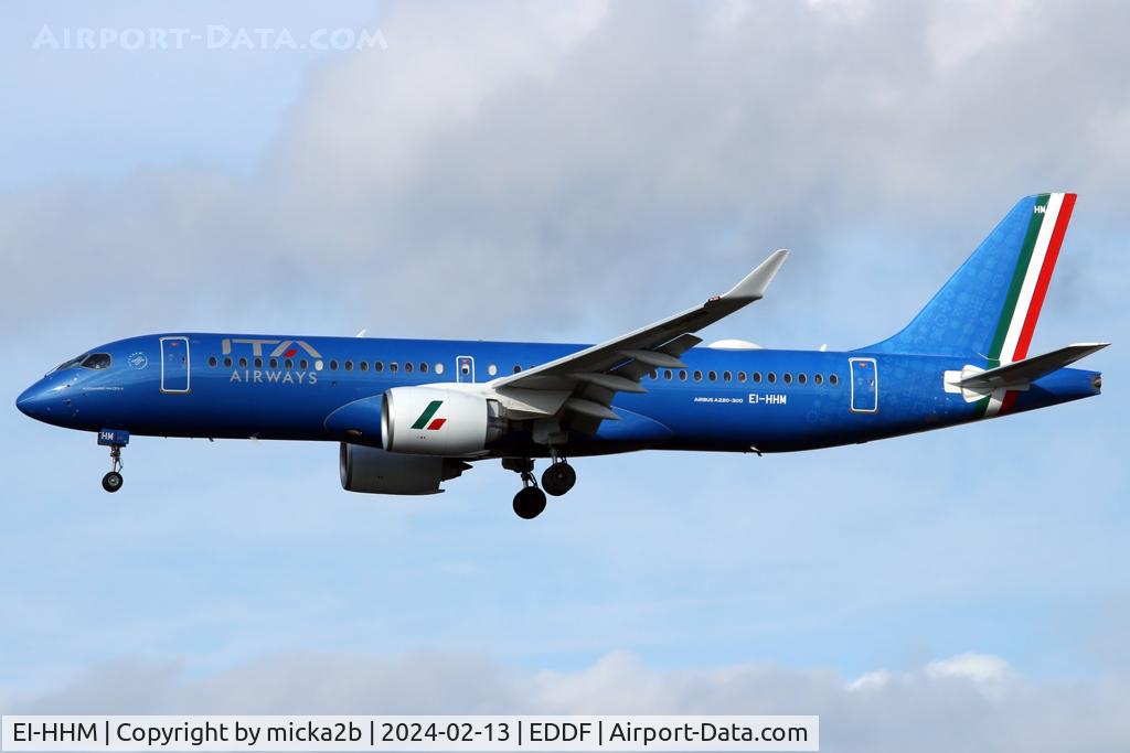 EI-HHM, 2023 Airbus A220-371 C/N 55235, Landing