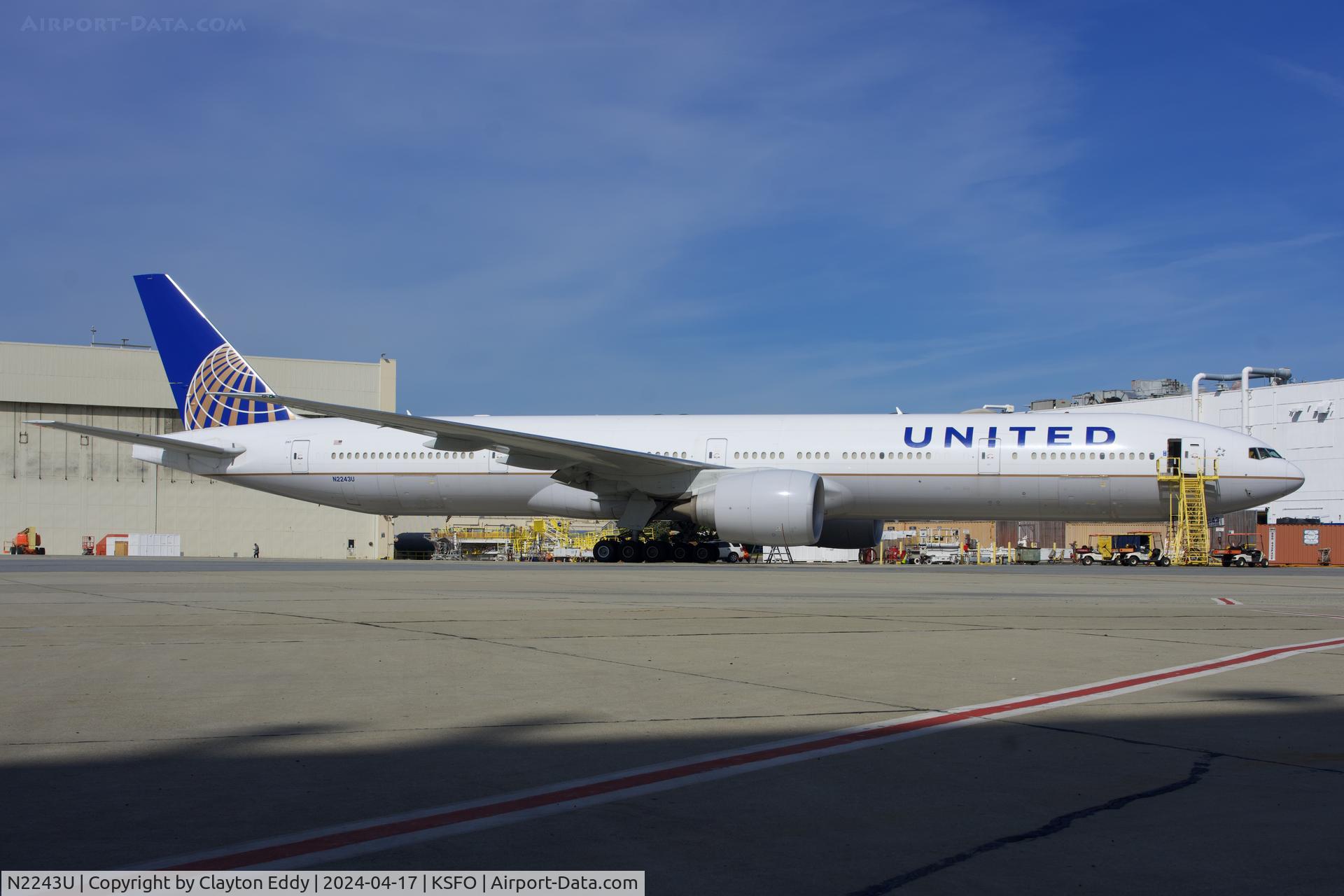N2243U, 2017 Boeing 777-300/ER C/N 63723, SFO 2024.