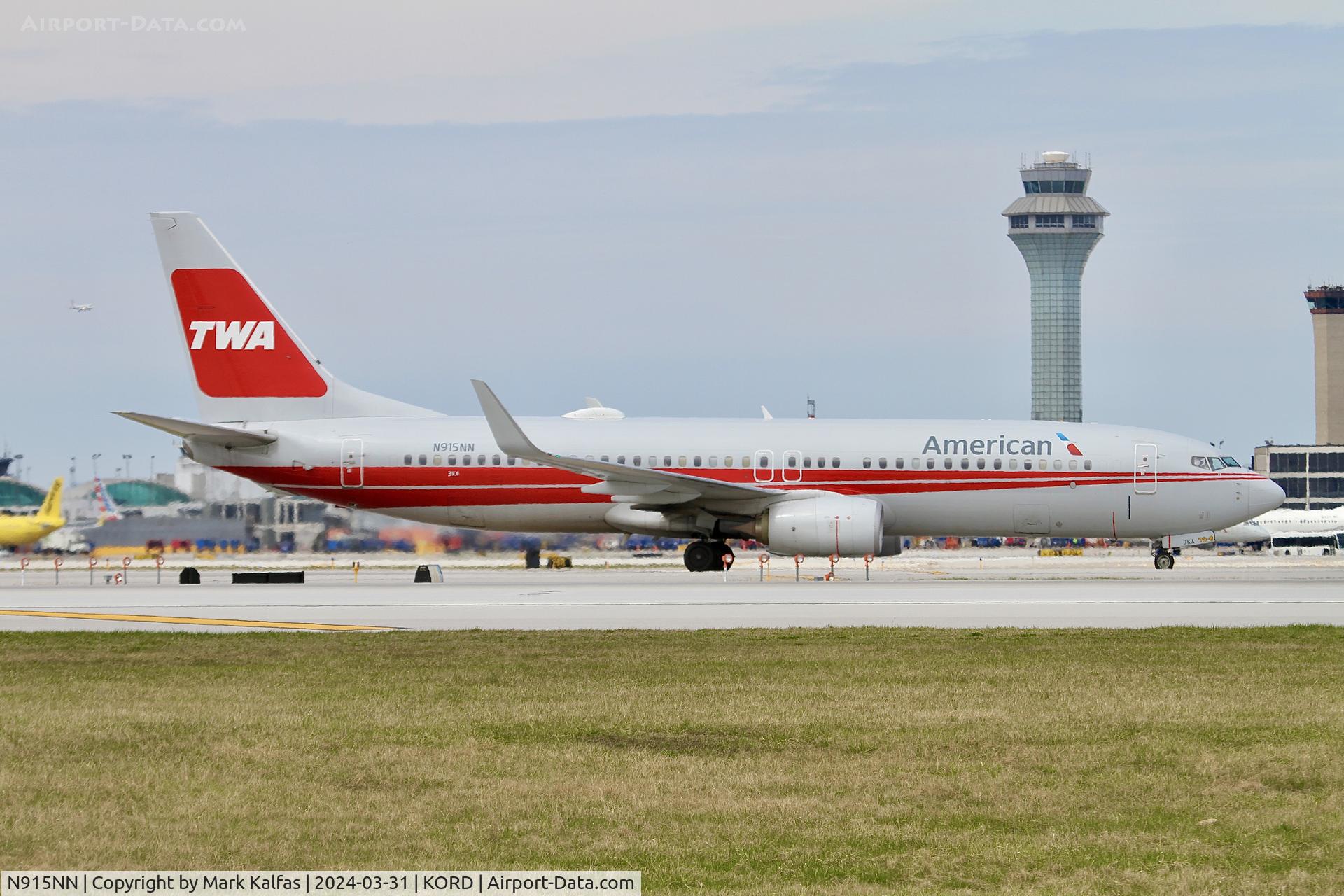 N915NN, 2013 Boeing 737-823 C/N 33227, B738 American Airlines/ TWA Boeing 737-823 N915NN AAL2142 MCO-ORD