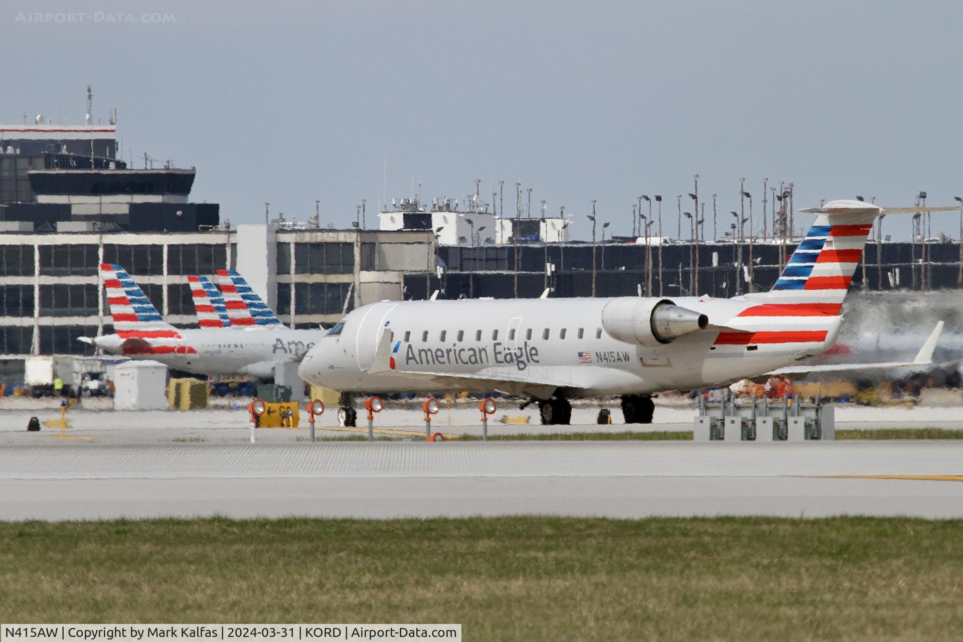 N415AW, 2001 Bombardier CRJ-200LR (CL-600-2B19) C/N 7593, CRJ2 Air Wisconsin/ American Eagle BOMBARDIER INC CL-600-2B19 N415AW AWI6032 TYS-ORD