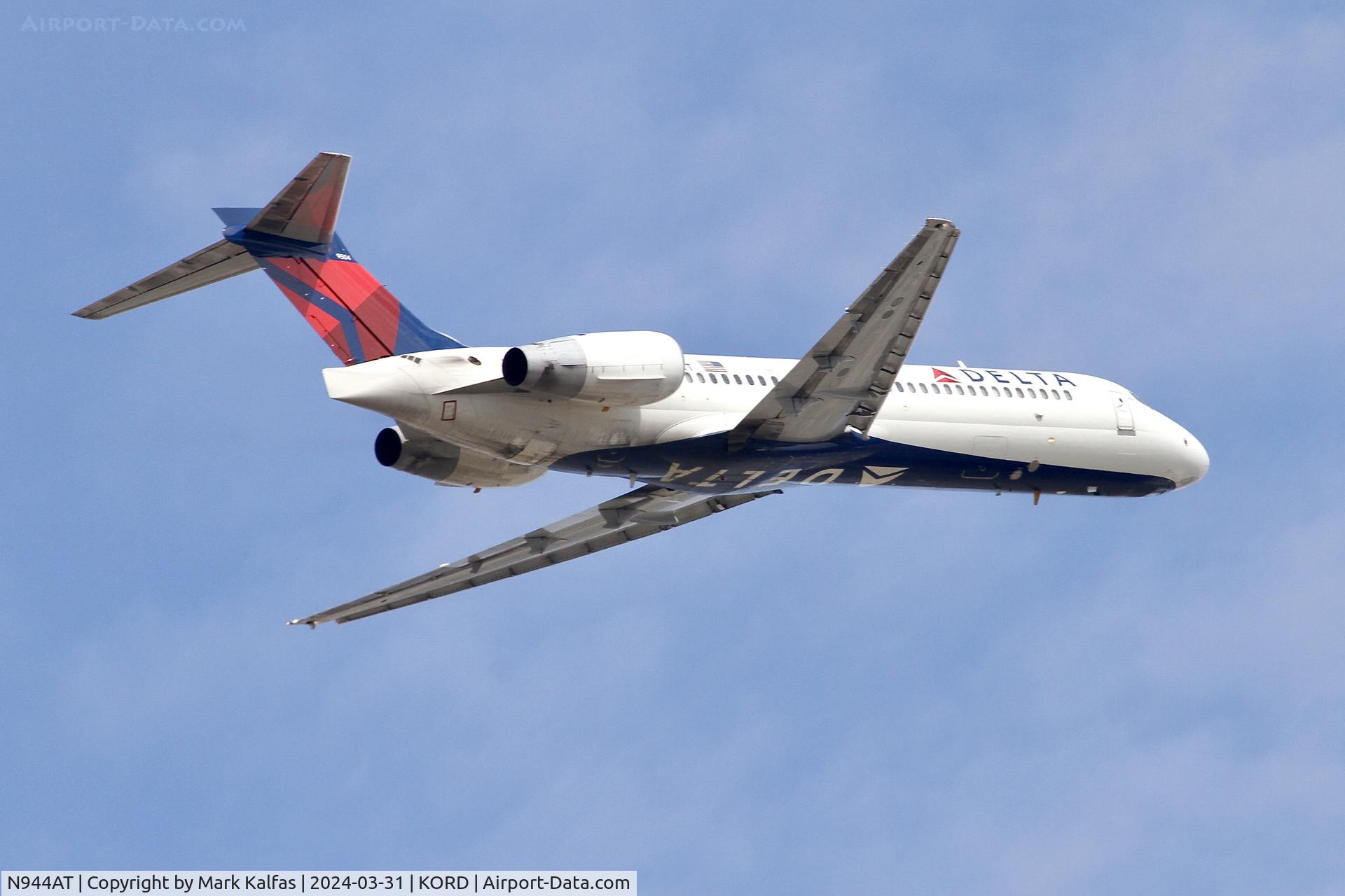 N944AT, 1999 Boeing 717-200 C/N 55007, B712 Delta Airlines Boeing 717-200 N944AT DAL2434 ORD-DTW