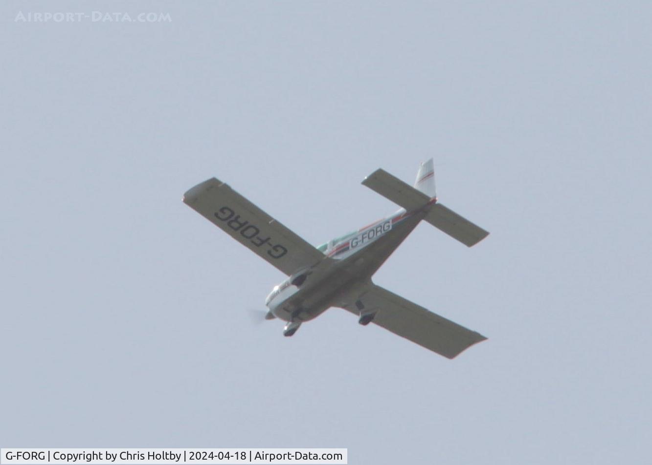 G-FORG, 1976 Grumman American AA-5B Tiger C/N AA5B0327, Over Potters Bar, Herts