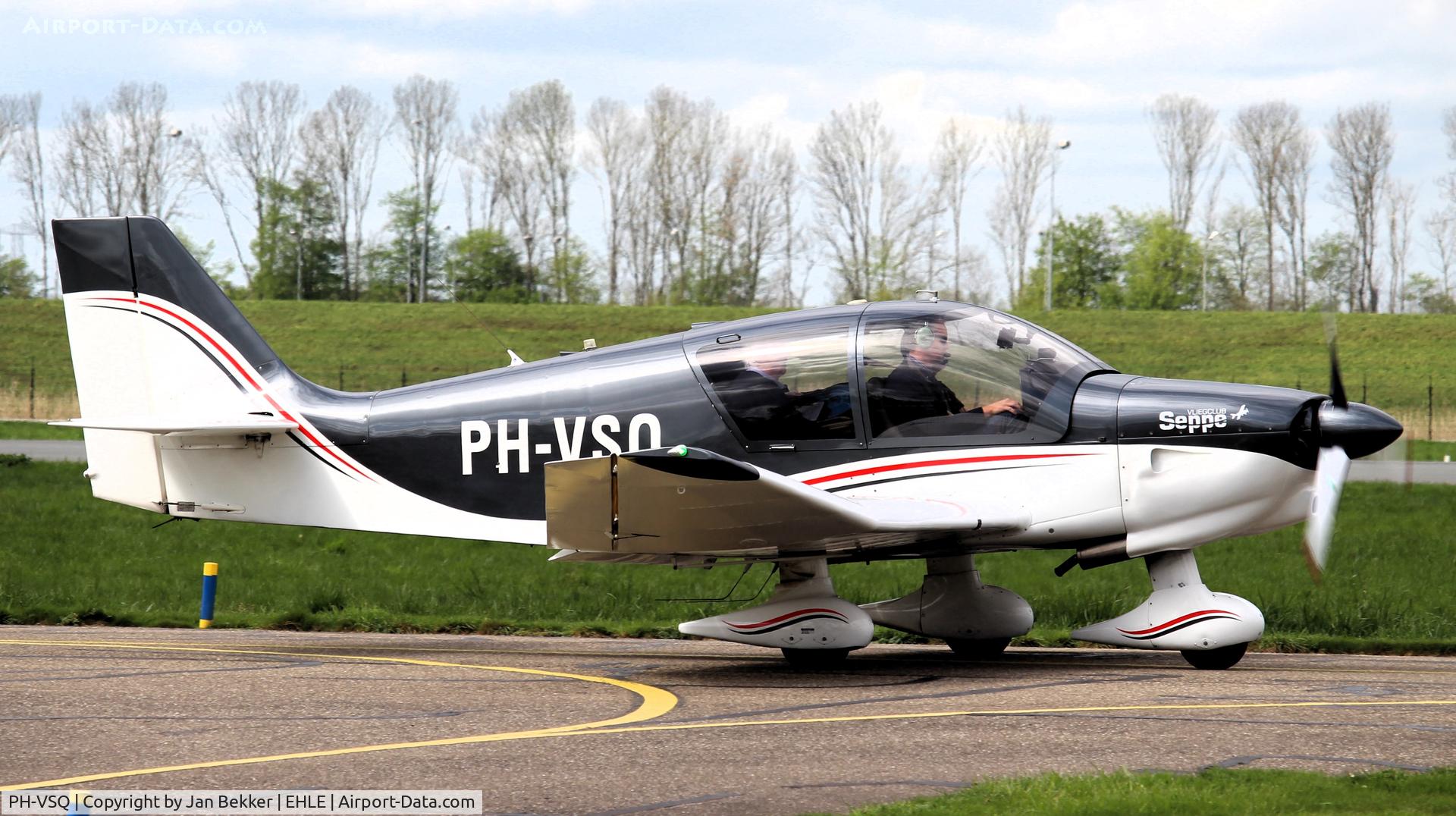 PH-VSQ, 2005 Robin DR-400-140B Major C/N 2581, Lelystad Airport
