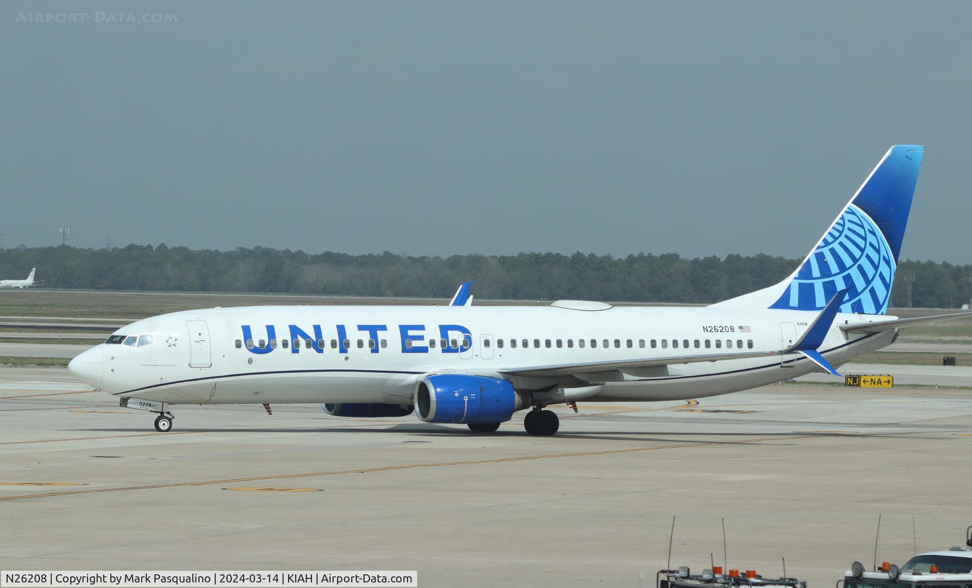N26208, 2000 Boeing 737-824 C/N 30580, Boeing 737-824
