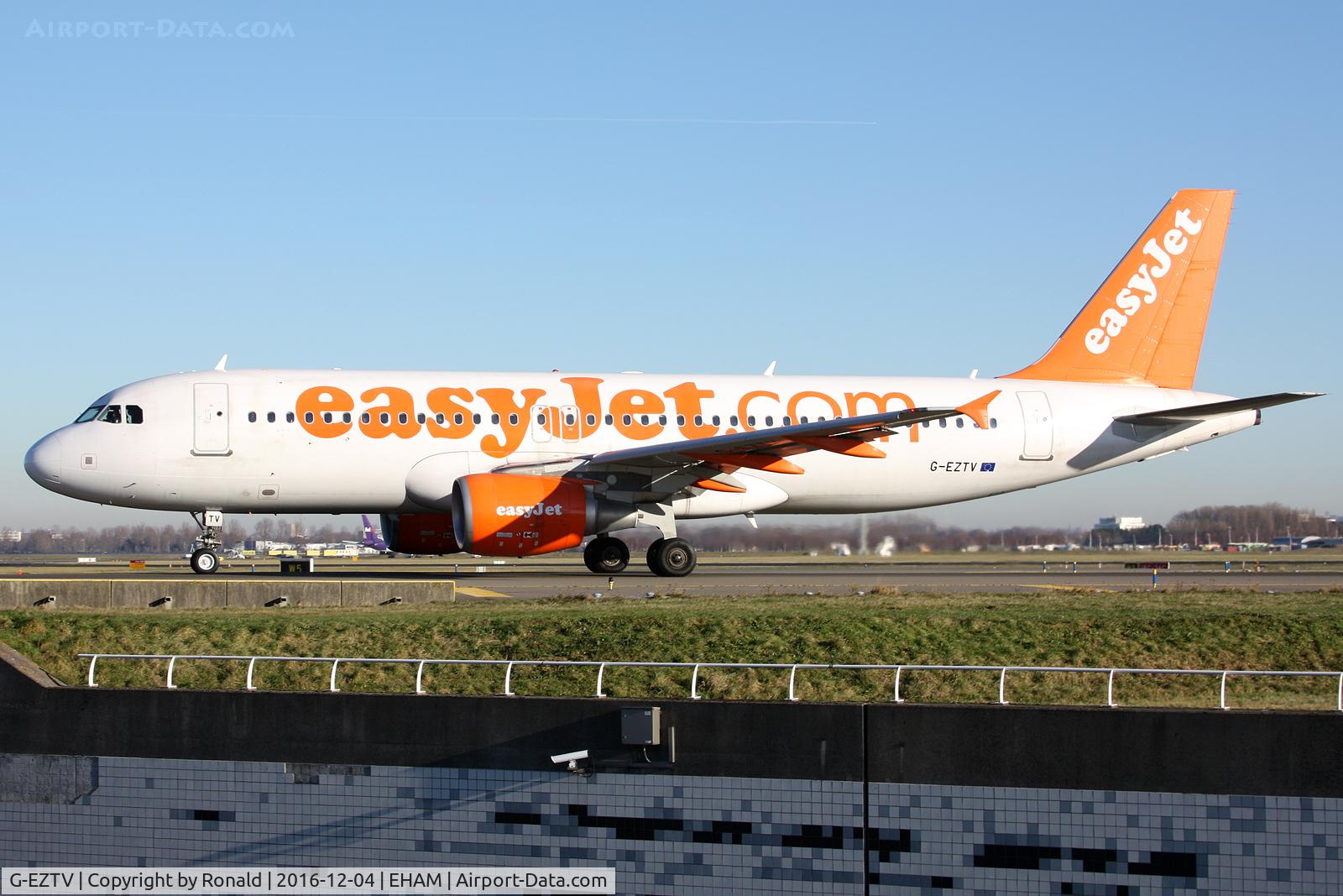 G-EZTV, 2010 Airbus A320-214 C/N 4234, at spl