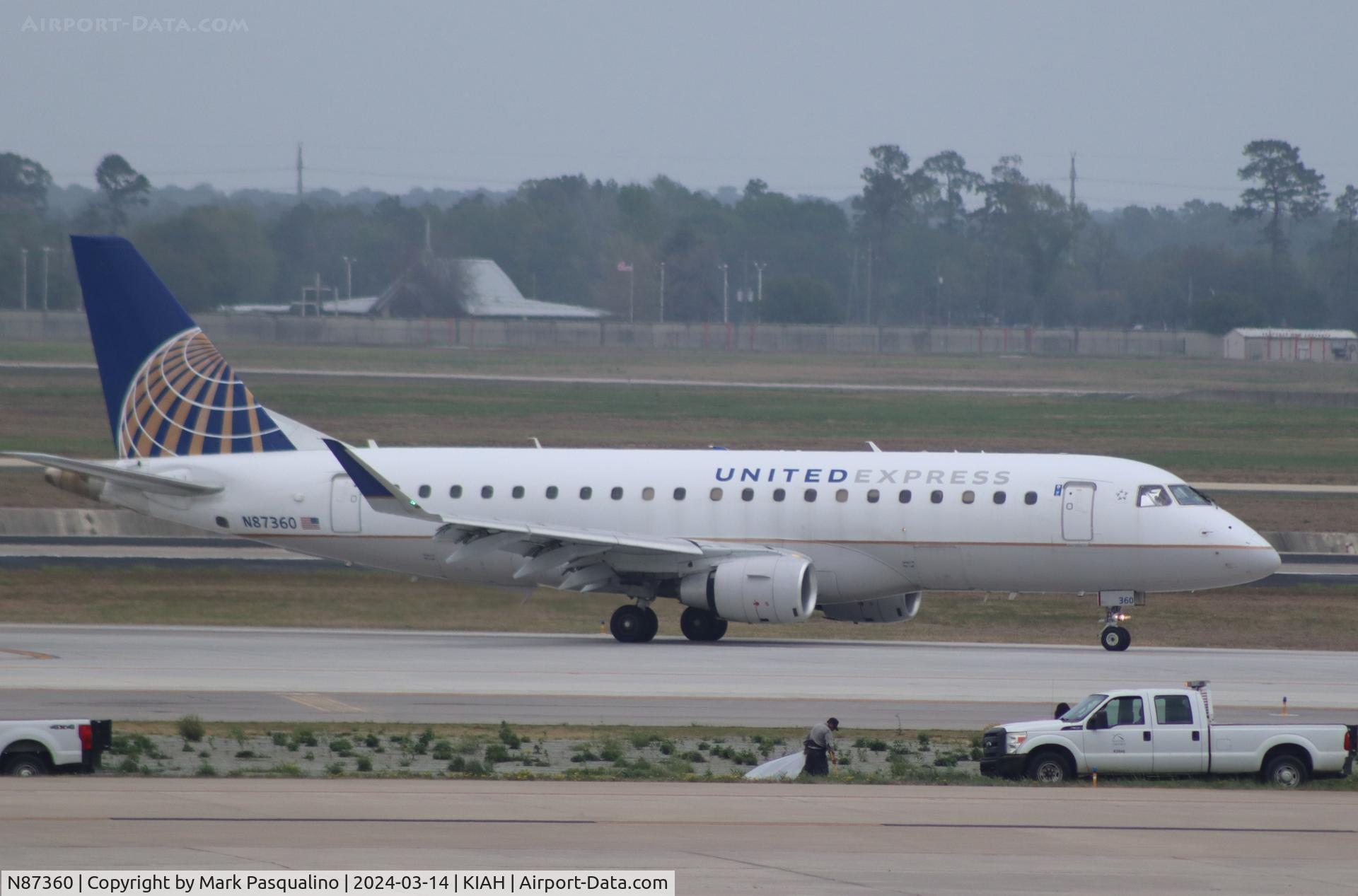 N87360, 2017 Embraer 175LR (ERJ-170-200LR) C/N 17000705, ERJ-170-200LR