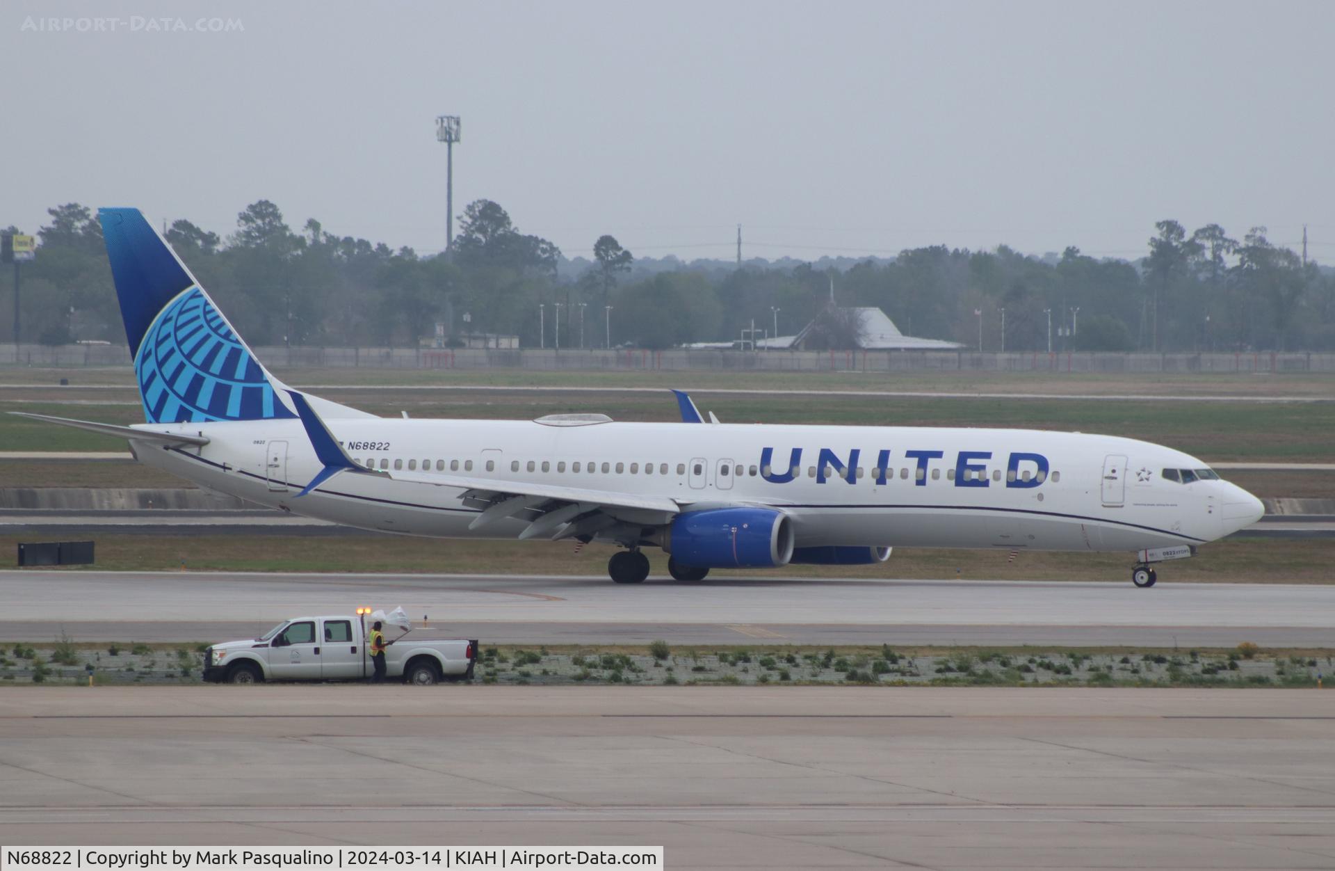 N68822, 2014 Boeing 737-924/ER C/N 42178, Boeing 737-924/ER