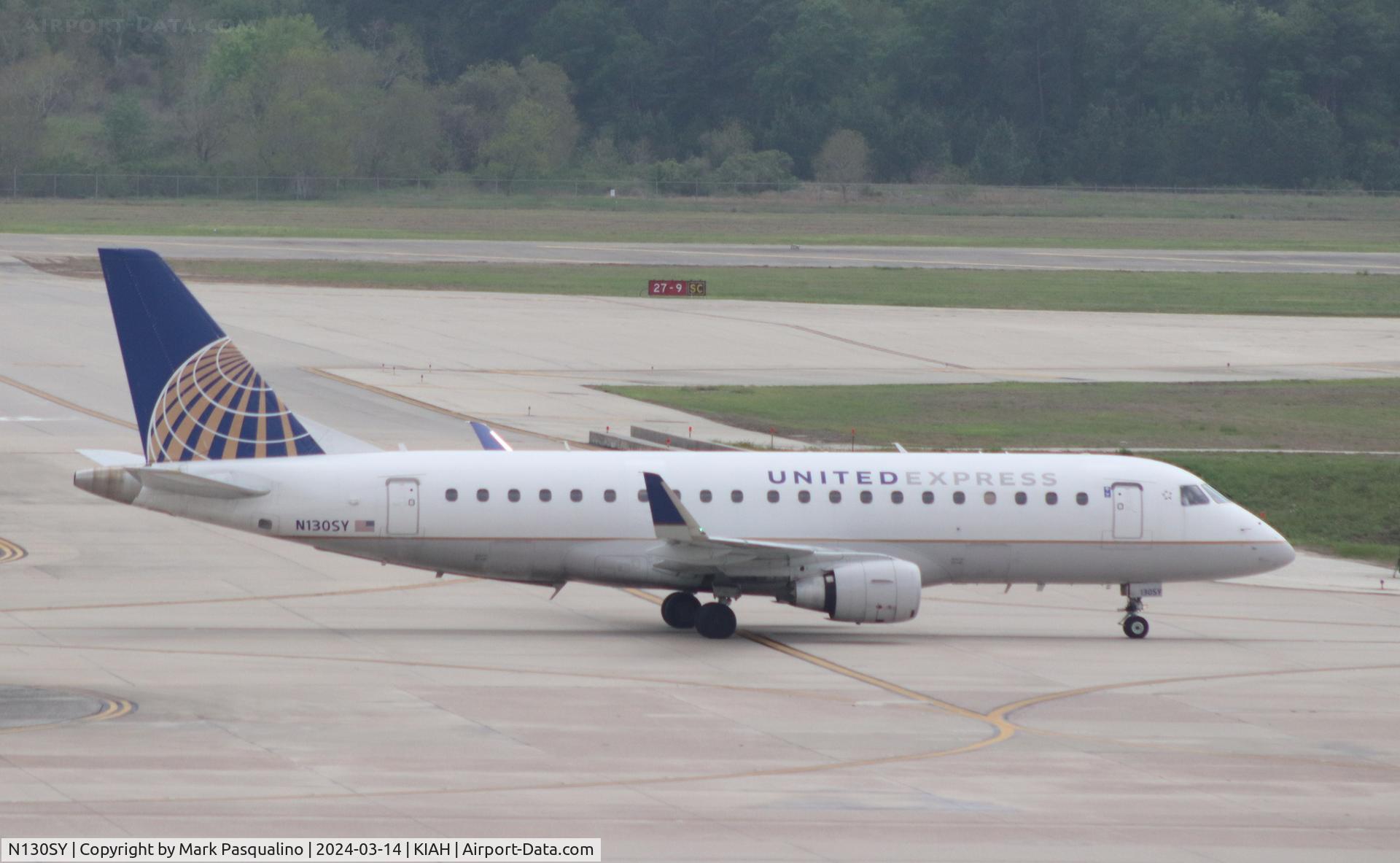 N130SY, 2015 Embraer 175LR (ERJ-170-200LR) C/N 17000449, ERJ-170-200LR