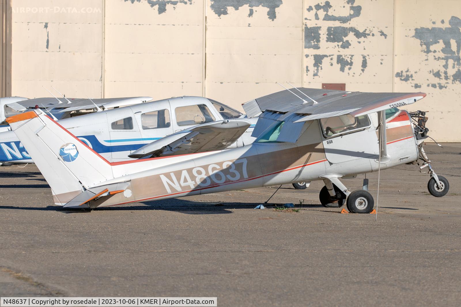 N48637, 1977 Cessna 152 C/N 15280924, Looking a bit worse for wear