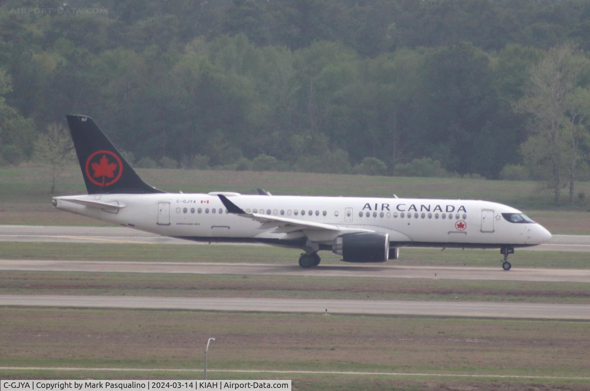C-GJYA, 2020 Embraer A220-371 C/N 55088, Embraer A220-371