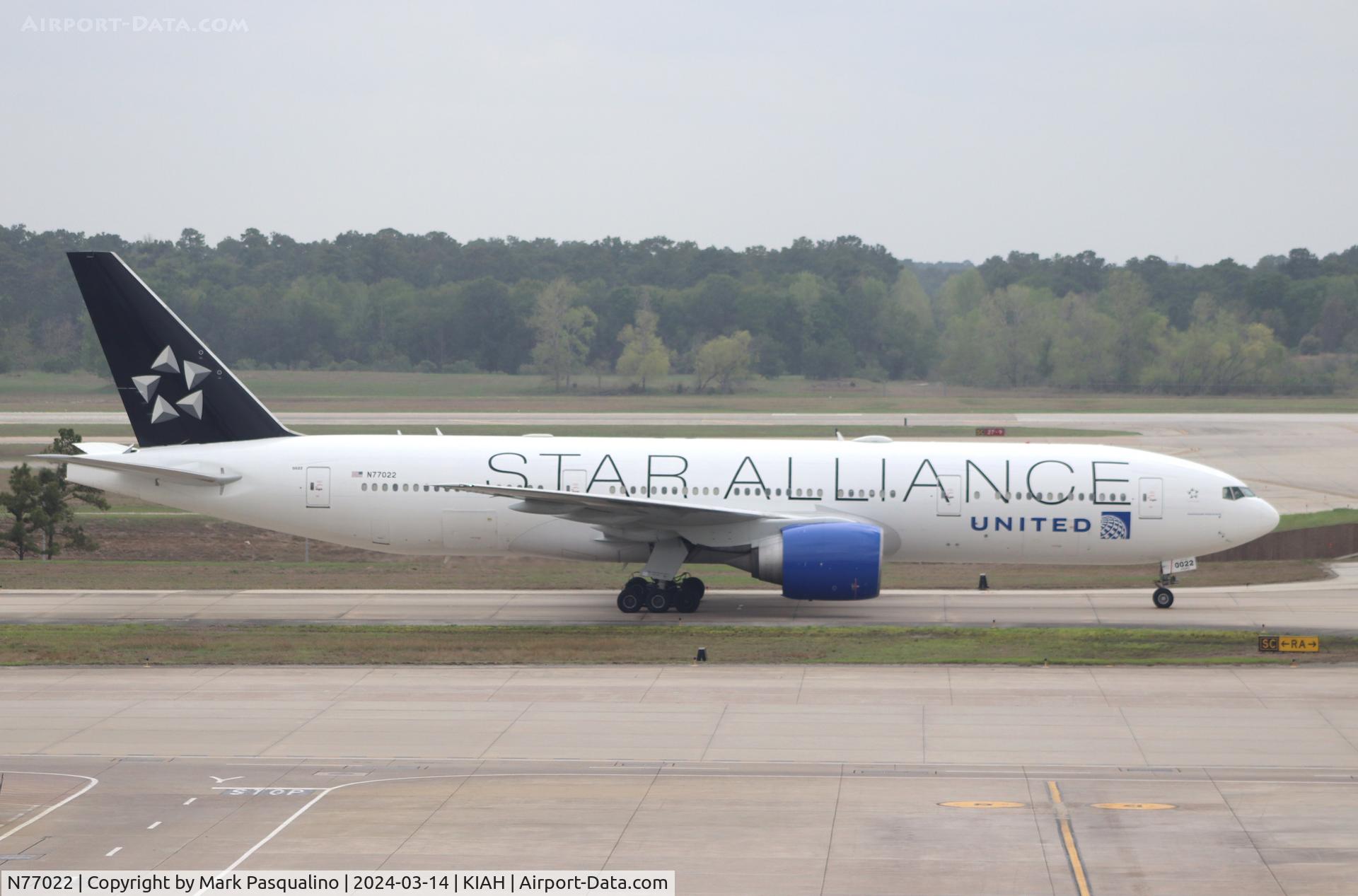 N77022, 2010 Boeing 777-224 C/N 39777, Boeing 777-224