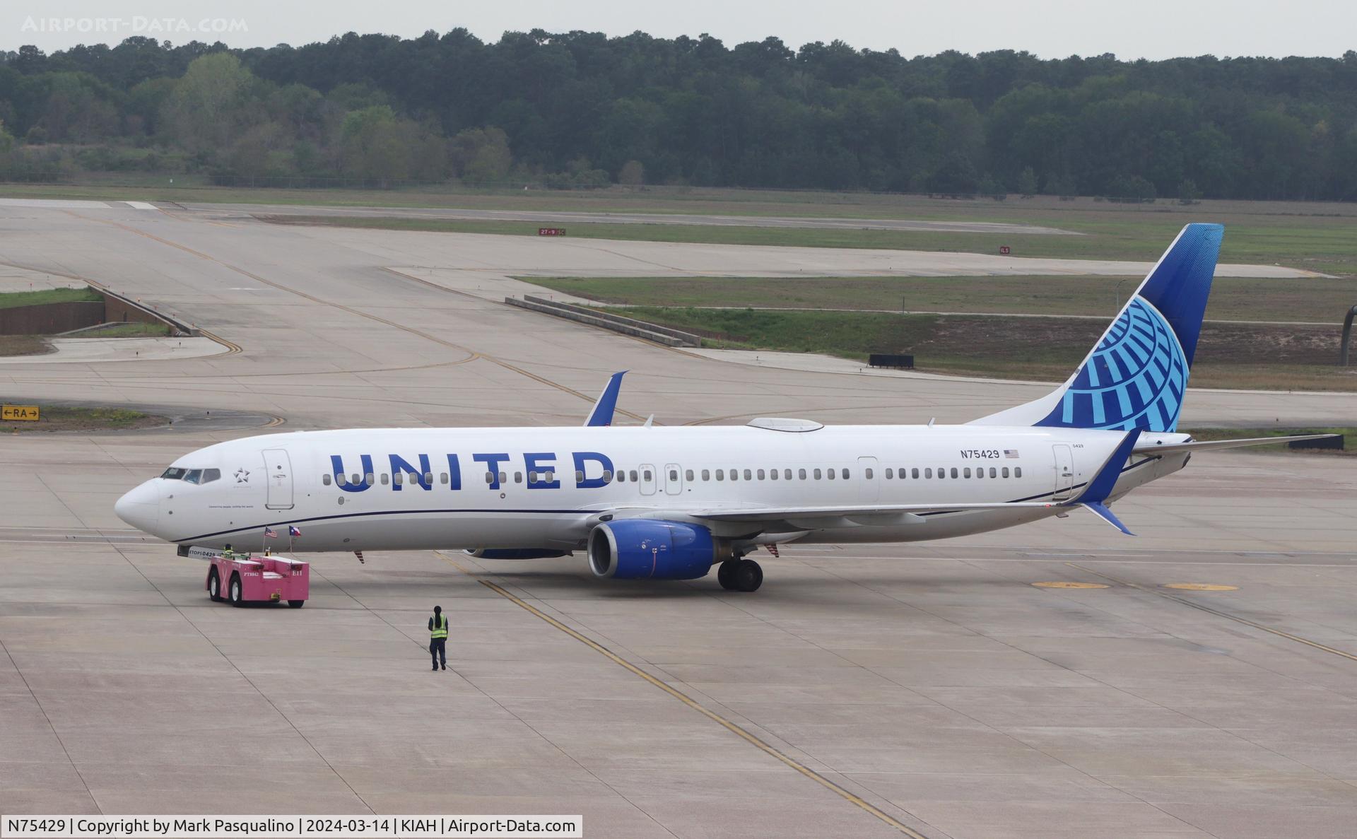 N75429, 2008 Boeing 737-924/ER C/N 30130, Boeing 737-924/ER