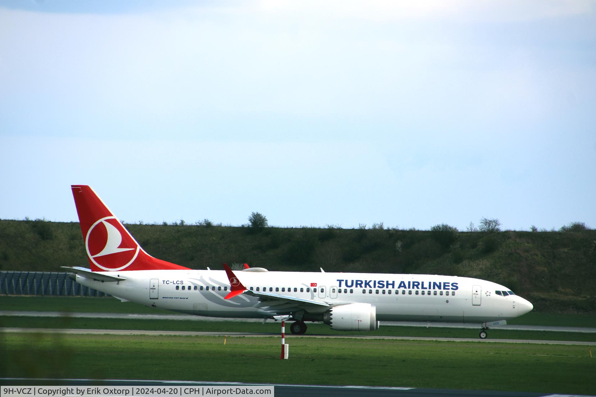 TC-LCS, 2019 Boeing 737-8 MAX C/N 60060, TC-LCS taxi for takeoff rw 04R