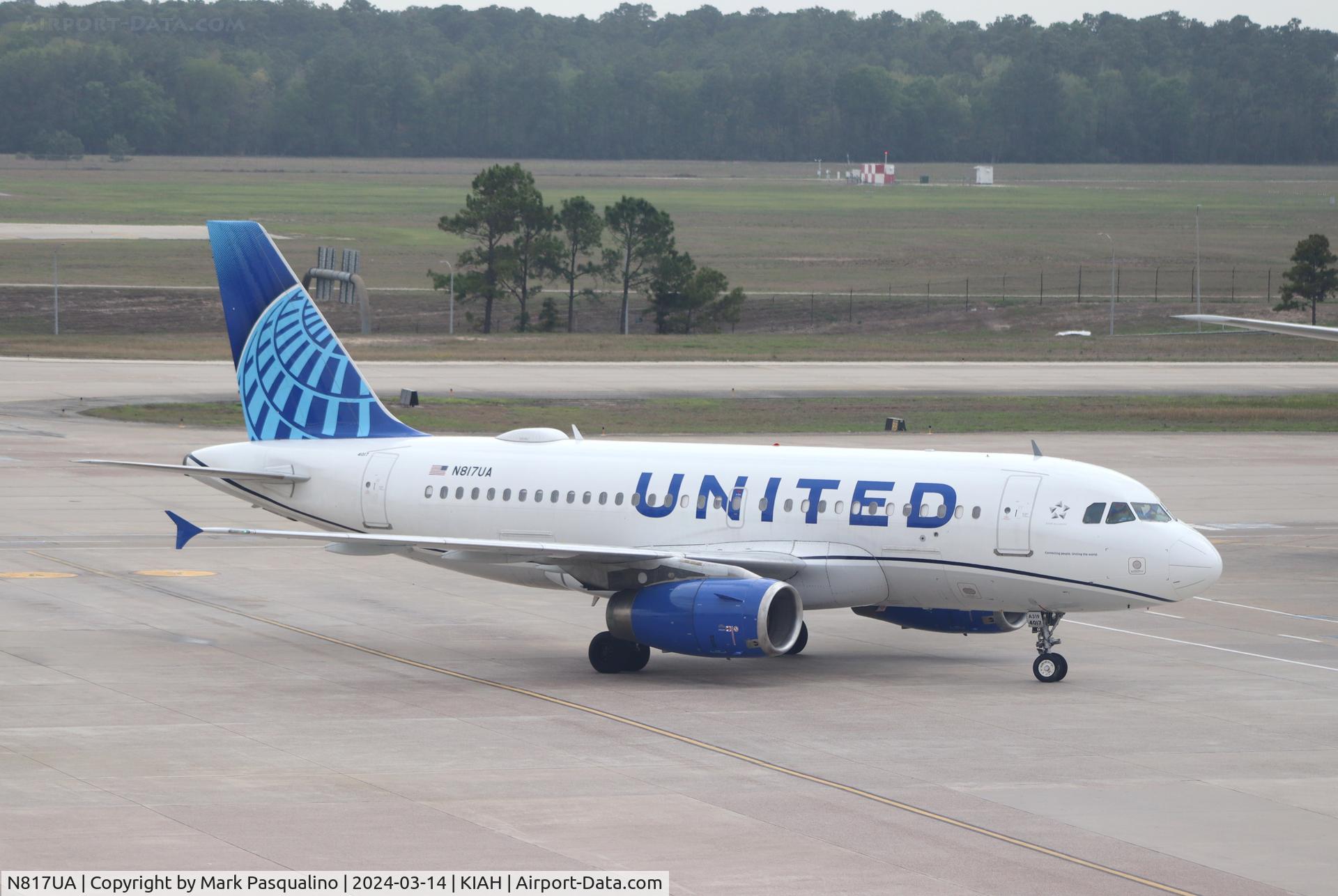 N817UA, 1998 Airbus A319-131 C/N 873, Airbus A319-131