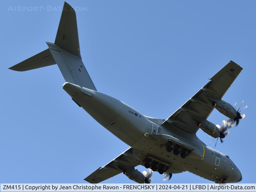 ZM415, 2016 Airbus A400M-180 Atlas C.1 C/N 052, RRR4029 from Sigonella landing runway 05