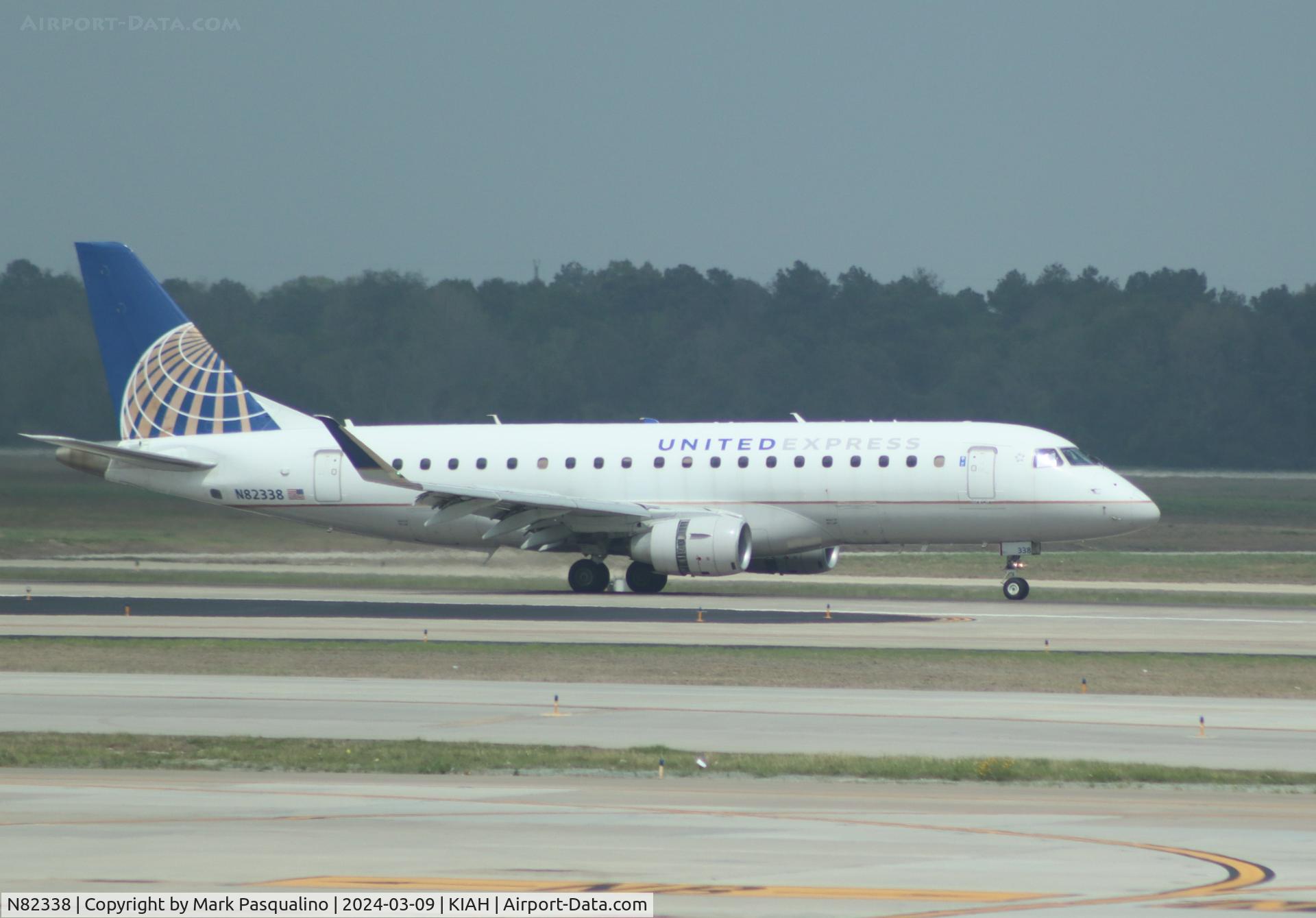 N82338, 2016 Embraer 175LR (ERJ-170-200LR) C/N 17000552, ERJ-170-200LR