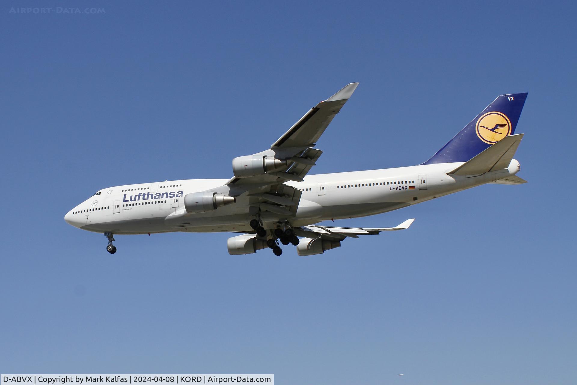 D-ABVX, 1999 Boeing 747-430 C/N 29868, B744 Lufthansa Boeing 747-430 D-ABVX DLH430 EDDF-KORD