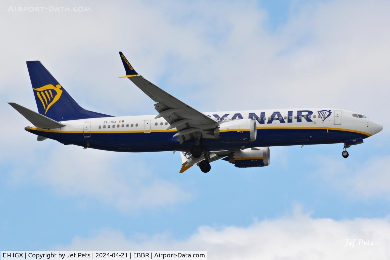 EI-HGX, 2022 Boeing 737-8-200 MAX C/N 62335, Landing at Brussels Airport.