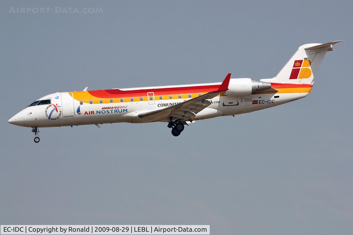 EC-IDC, 2002 Bombardier CRJ-200ER (CL-600-2B19) C/N 7622, at lebl