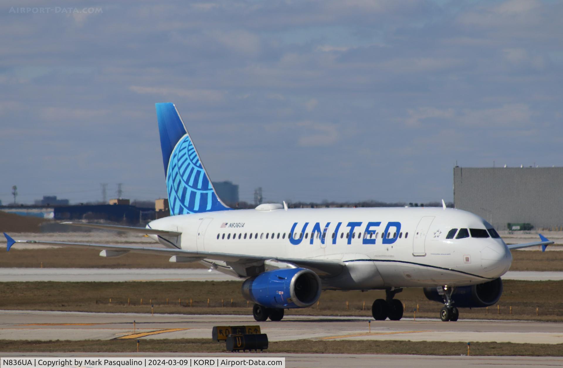 N836UA, 2001 Airbus A319-131 C/N 1460, Airbus A319-131
