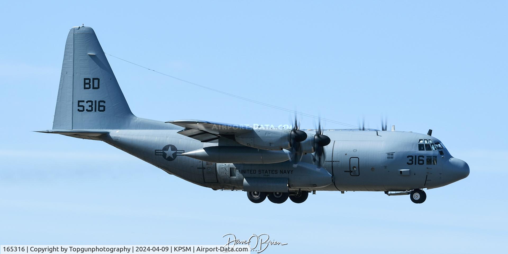 165316, 1994 Lockheed KC-130T Hercules C/N 5386, CONVOY3617 coming in for fuel and to clear customs