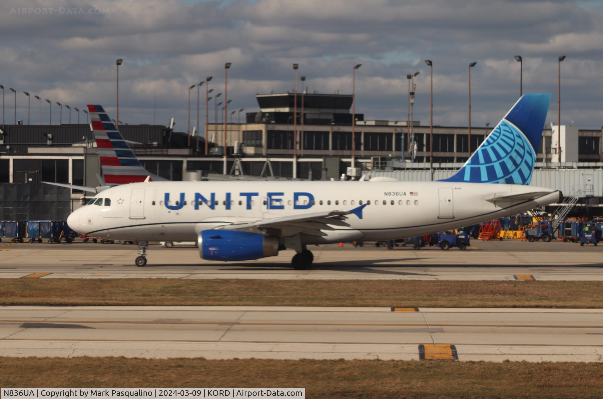 N836UA, 2001 Airbus A319-131 C/N 1460, Airbus A319-131