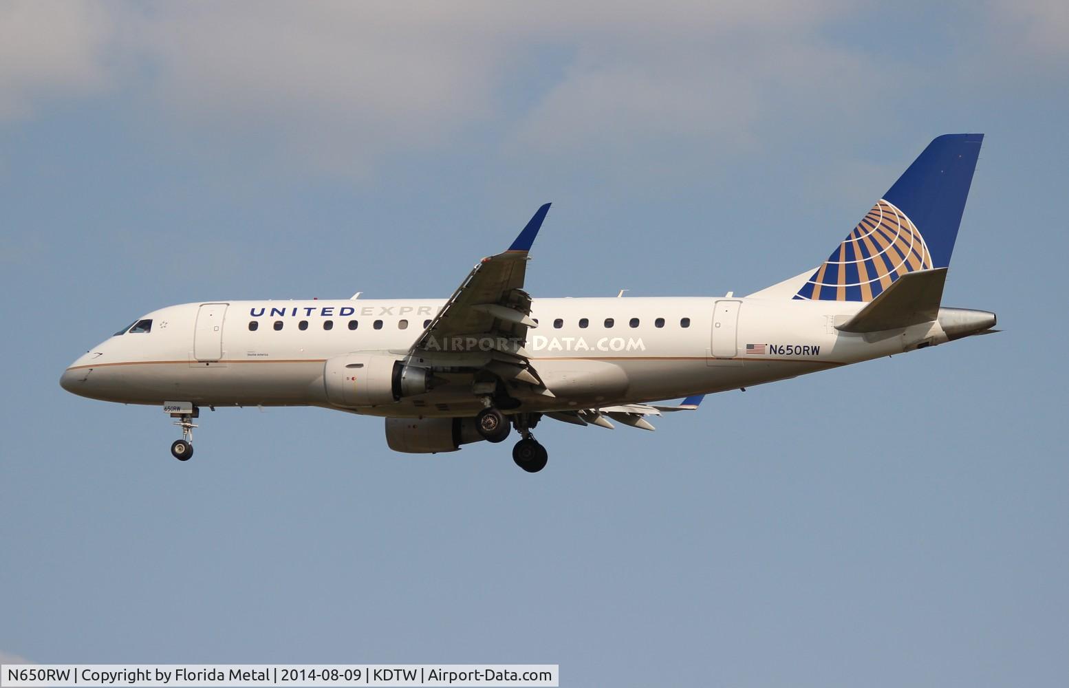 N650RW, 2005 Embraer 170SE (ERJ-170-100SE) C/N 17000071, TCF/UE E170 zx ORD-DTW