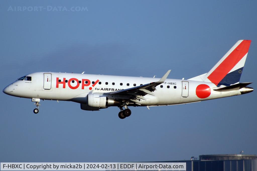 F-HBXC, 2008 Embraer 170ST (ERJ-170-100ST) C/N 17000263, Landing