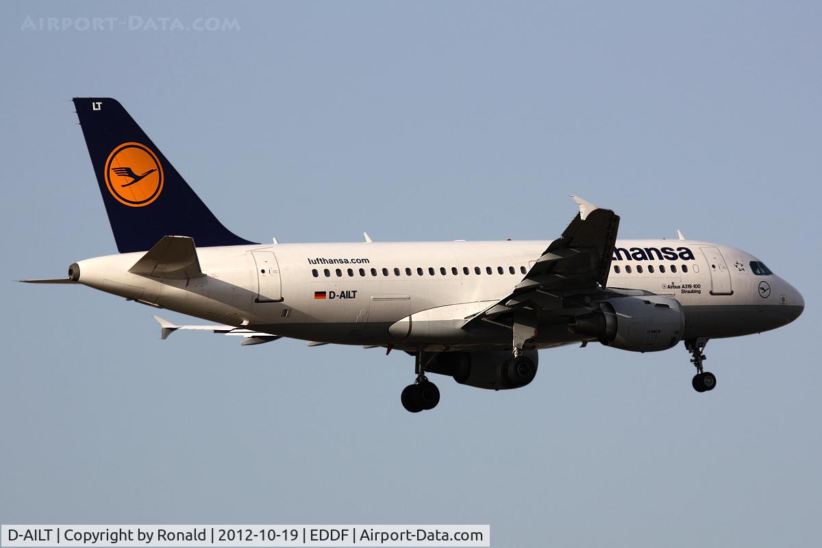 D-AILT, 1997 Airbus A319-114 C/N 738, at fra