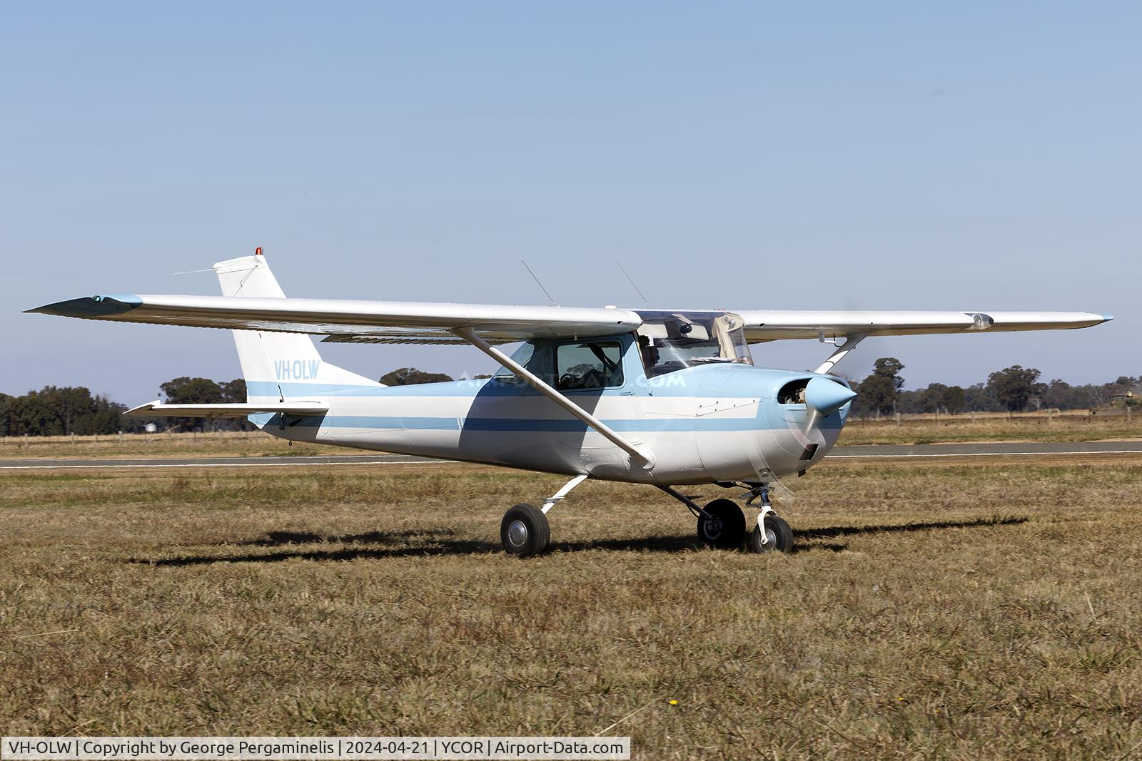 VH-OLW, Cessna 150K C/N 15071186, Antique Aeroplane Association of Australia National Fly-in 2024.