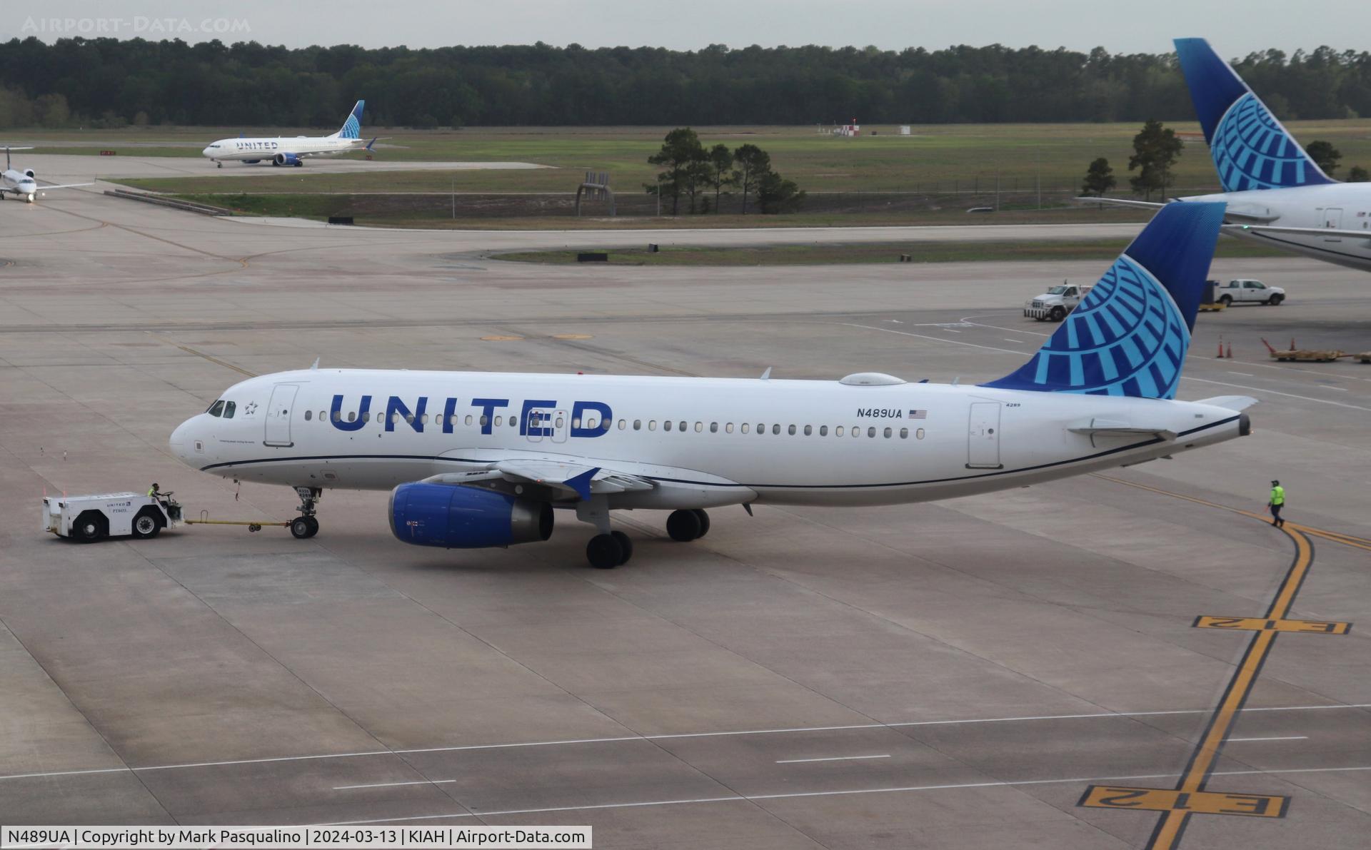 N489UA, 2002 Airbus A320-232 C/N 1702, Airbus A320-232