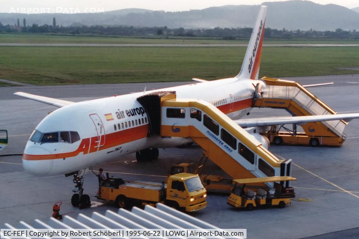EC-FEF, 1990 Boeing 757-236 C/N 24794, EC-FEF @ LOWG 1995