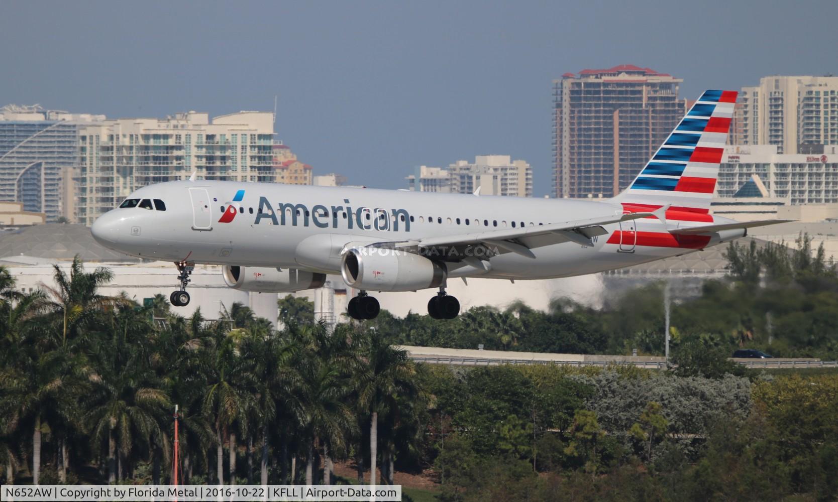 N652AW, 1999 Airbus A320-232 C/N 0953, AAL A320 zx CLT-FLL