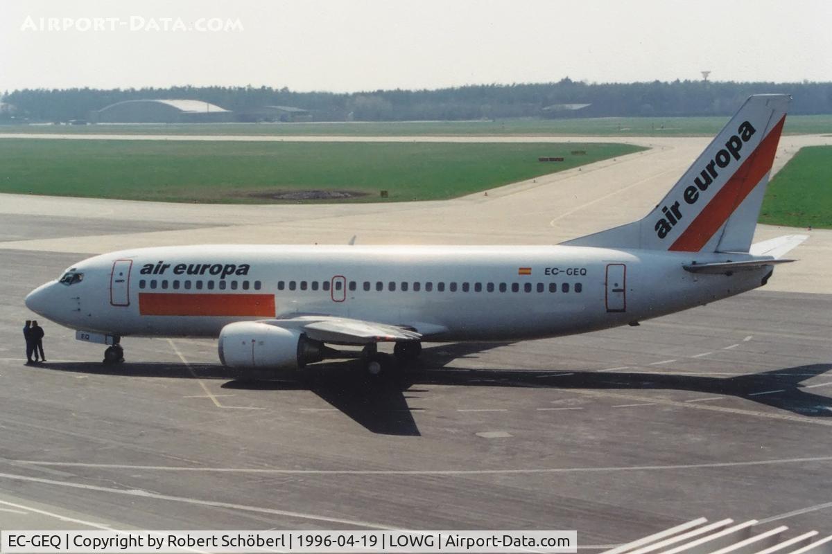 EC-GEQ, 1987 Boeing 737-3Y0 C/N 23750, EC-GEQ @ LOWG