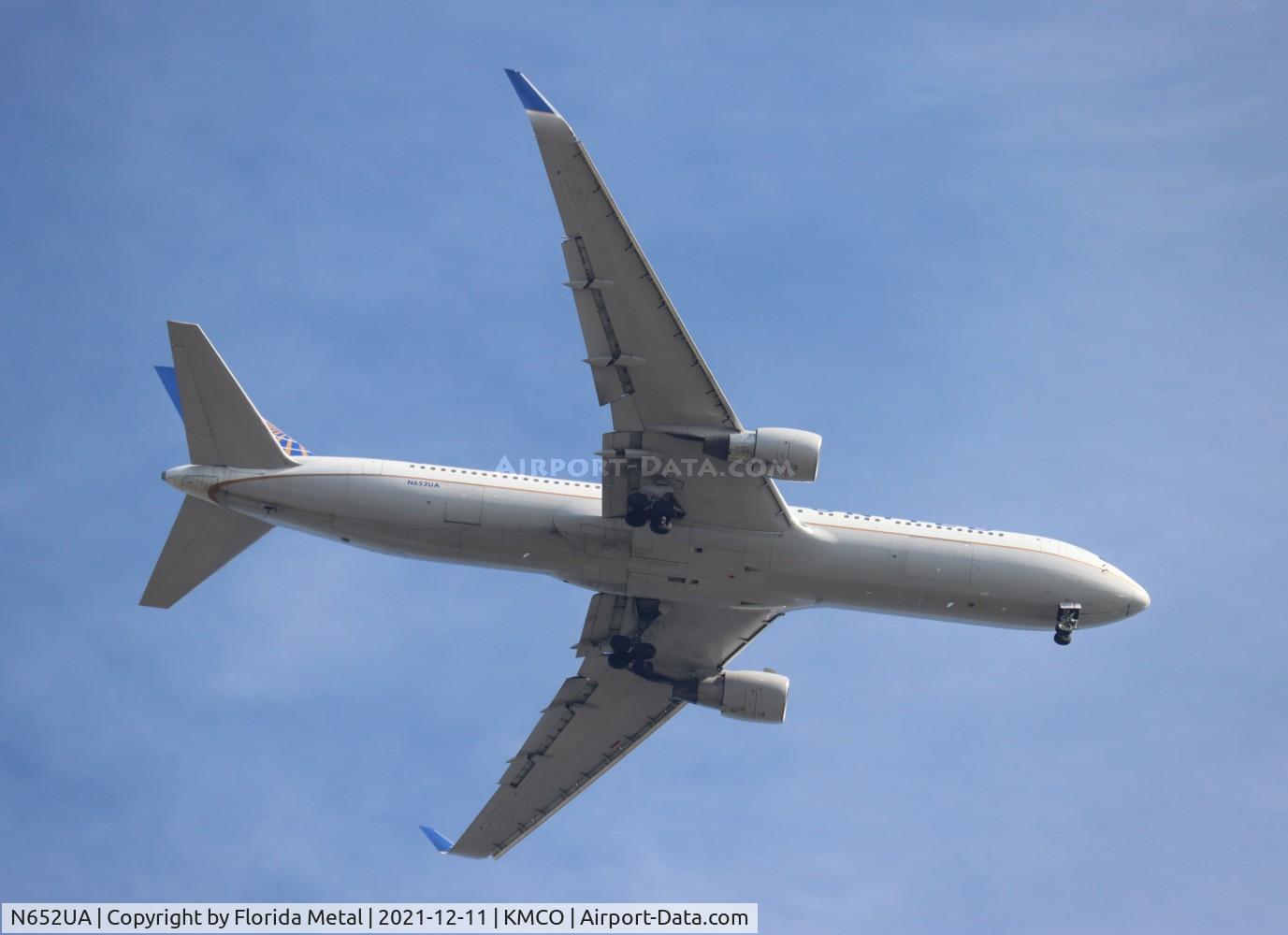 N652UA, 1992 Boeing 767-322 C/N 25390, UAL 763 oc zx ORD-MCO