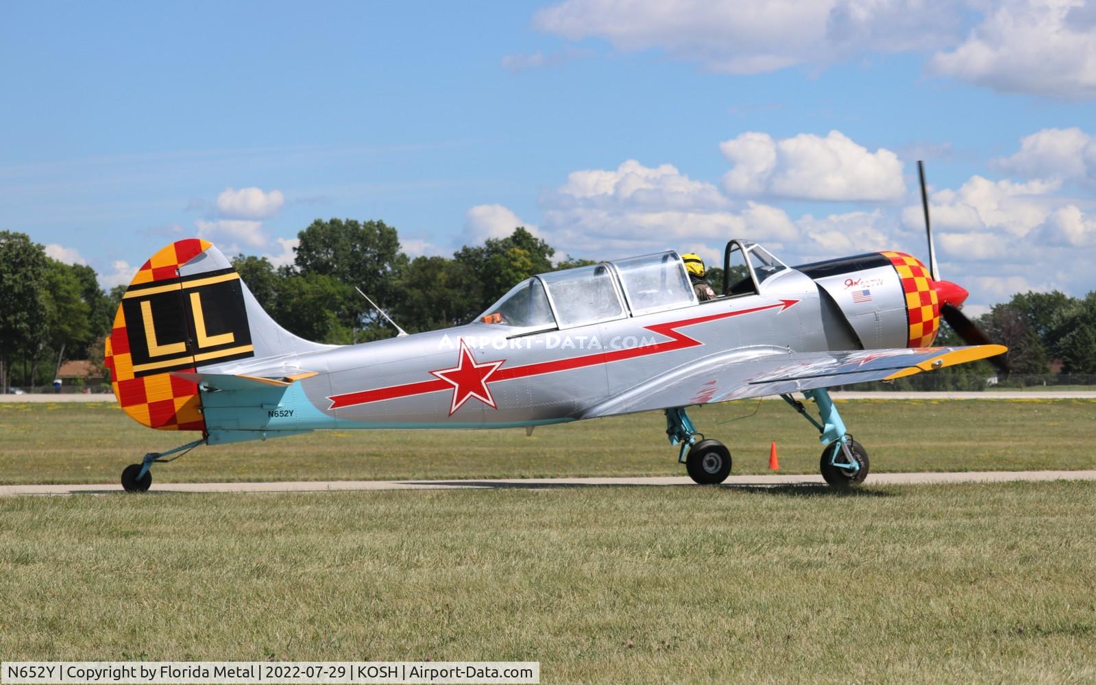 N652Y, 2004 Yakovlev (Aerostar) Yak-52TW C/N 0412510, Yak-52TW zx