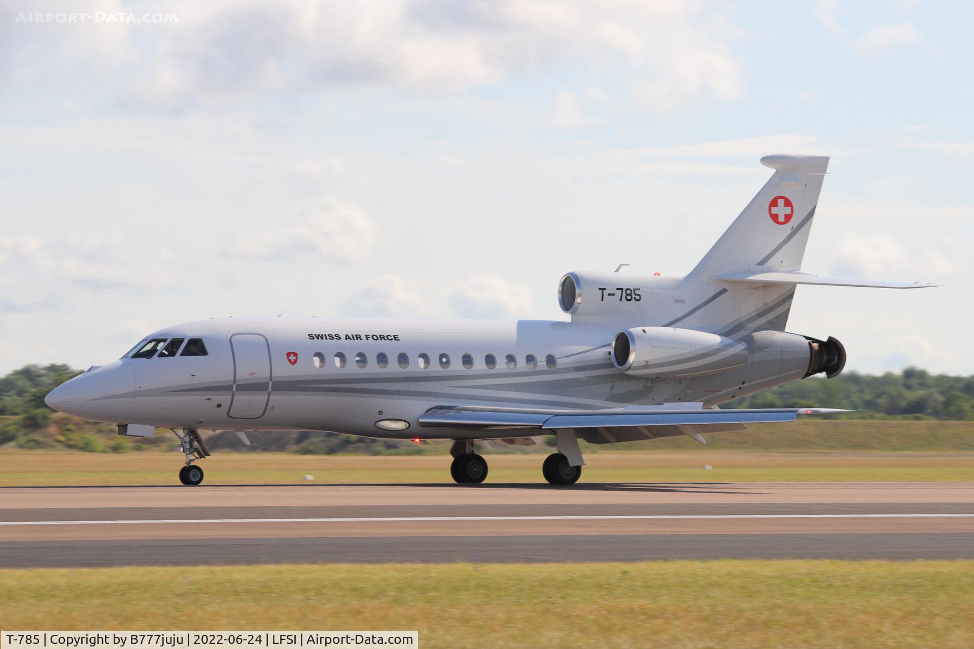 T-785, 2007 Dassault Falcon 900EX EASy II C/N 195, during Saint-Dizier airshow 2022