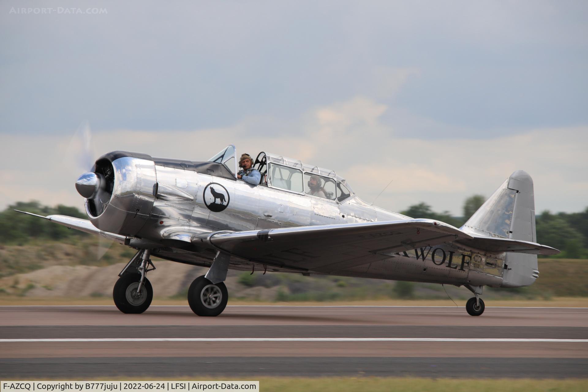 F-AZCQ, 1949 North American T-6G Texan C/N 168-141, during Saint-Dizier airshow 2022