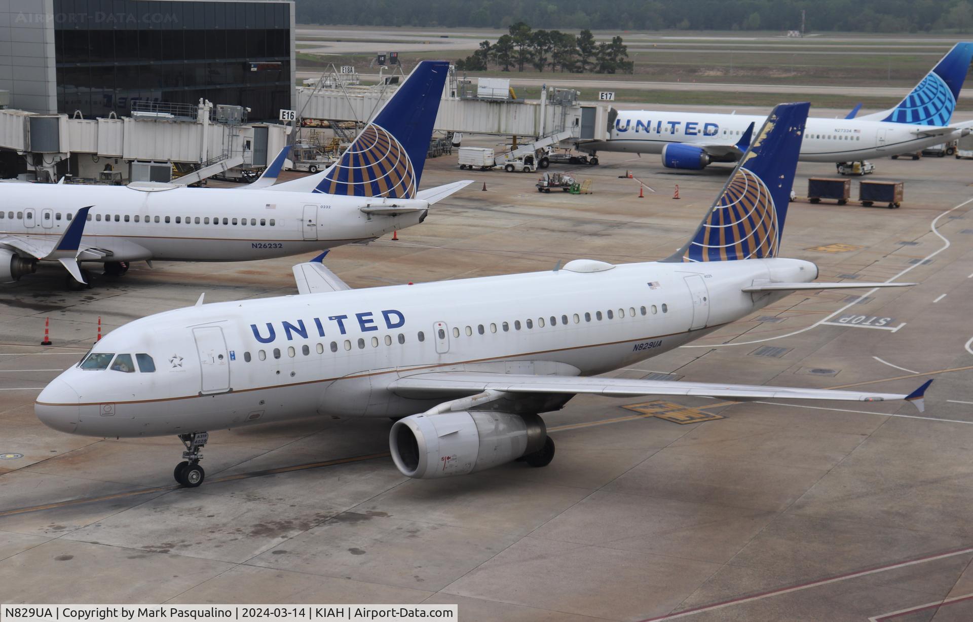 N829UA, 2000 Airbus A319-131 C/N 1211, Airbus A319-131