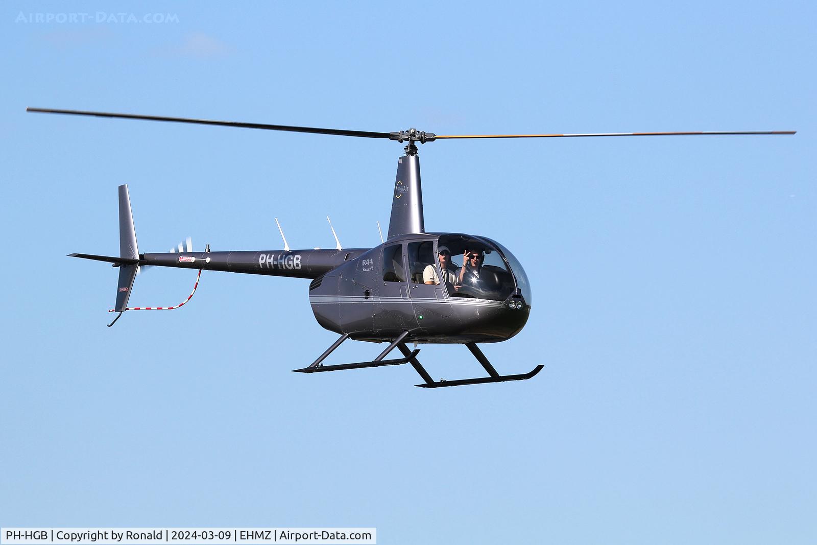 PH-HGB, Robinson R44 Raven II C/N 13831, at ehmz