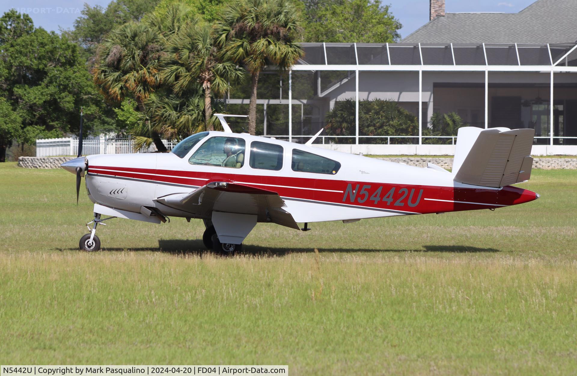N5442U, 1967 Beech V35 Bonanza C/N D-8516, Beech V35B