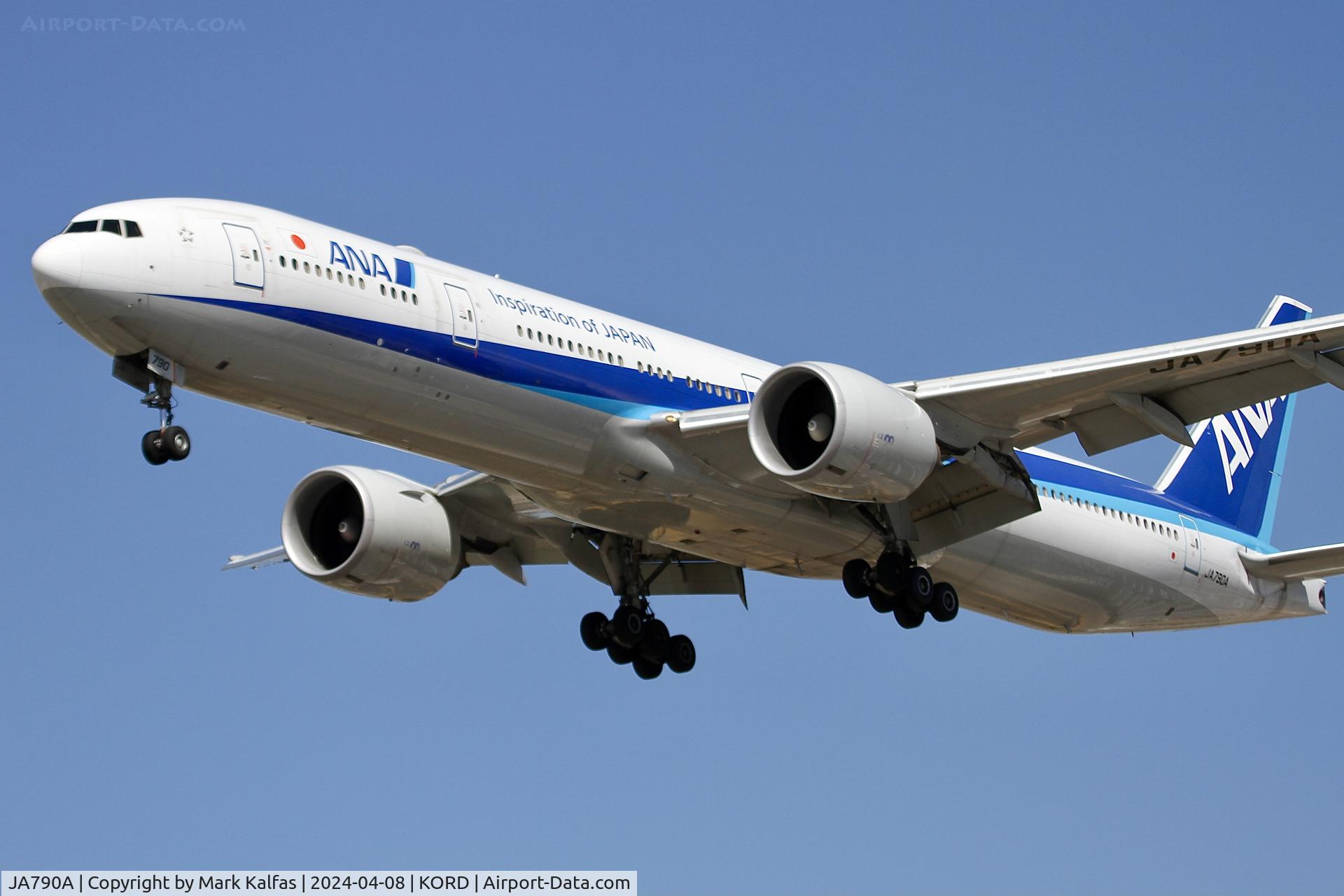 JA790A, 2015 Boeing 777-381/ER C/N 60136, B77W ANA Boeing 777-381/ER JA790A ANA12 RJAA-KORD