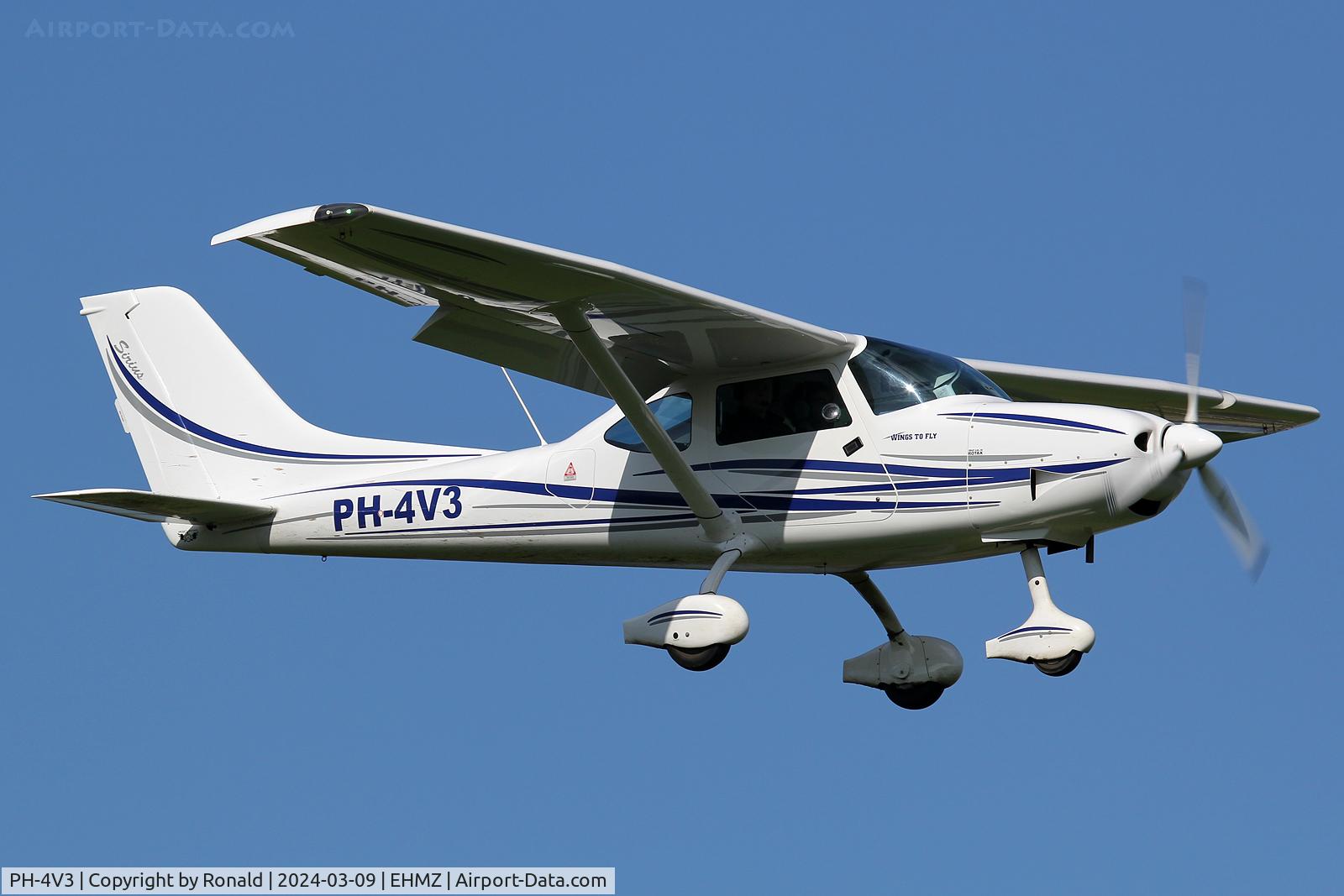 PH-4V3, 2021 TL Ultralight TL-3000 Sirius C/N 21 SI 211, at ehmz