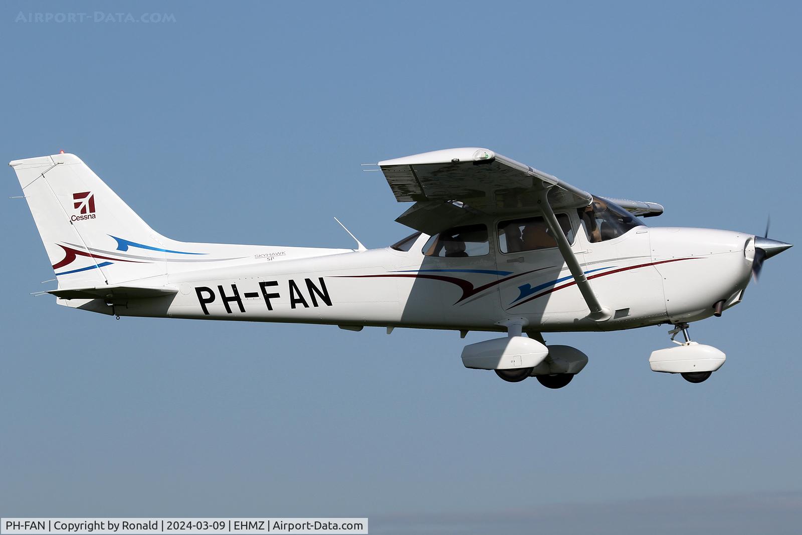 PH-FAN, 2012 Cessna 172S C/N 172S11185, at ehmz