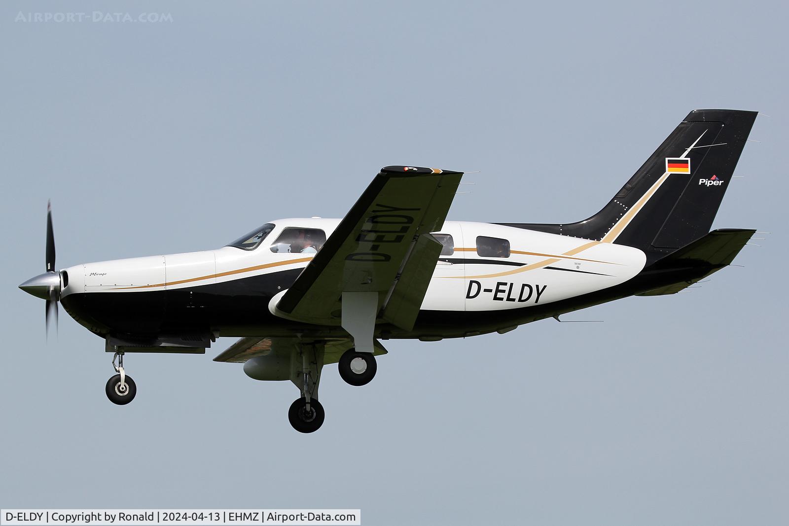 D-ELDY, Piper PA-46-350P Malibu Mirage Malibu Mirage C/N 4636305, at ehmz
