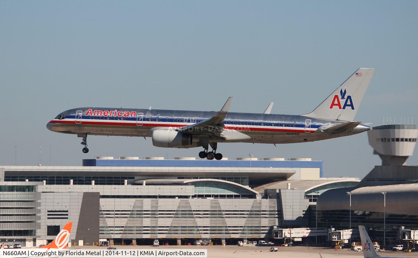 N660AM, 1992 Boeing 757-223 C/N 25294, AAL 752 oc zx SDQ-MIA