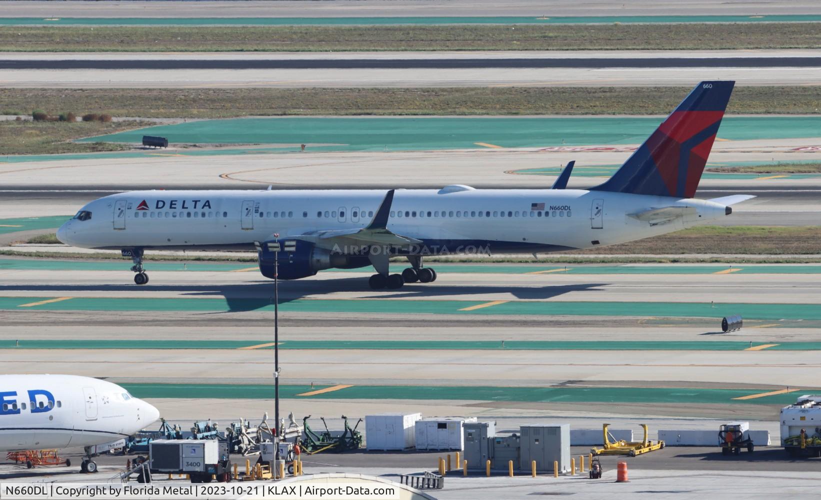 N660DL, 1990 Boeing 757-232 C/N 24422, DAL 752 zx LAX-ATL