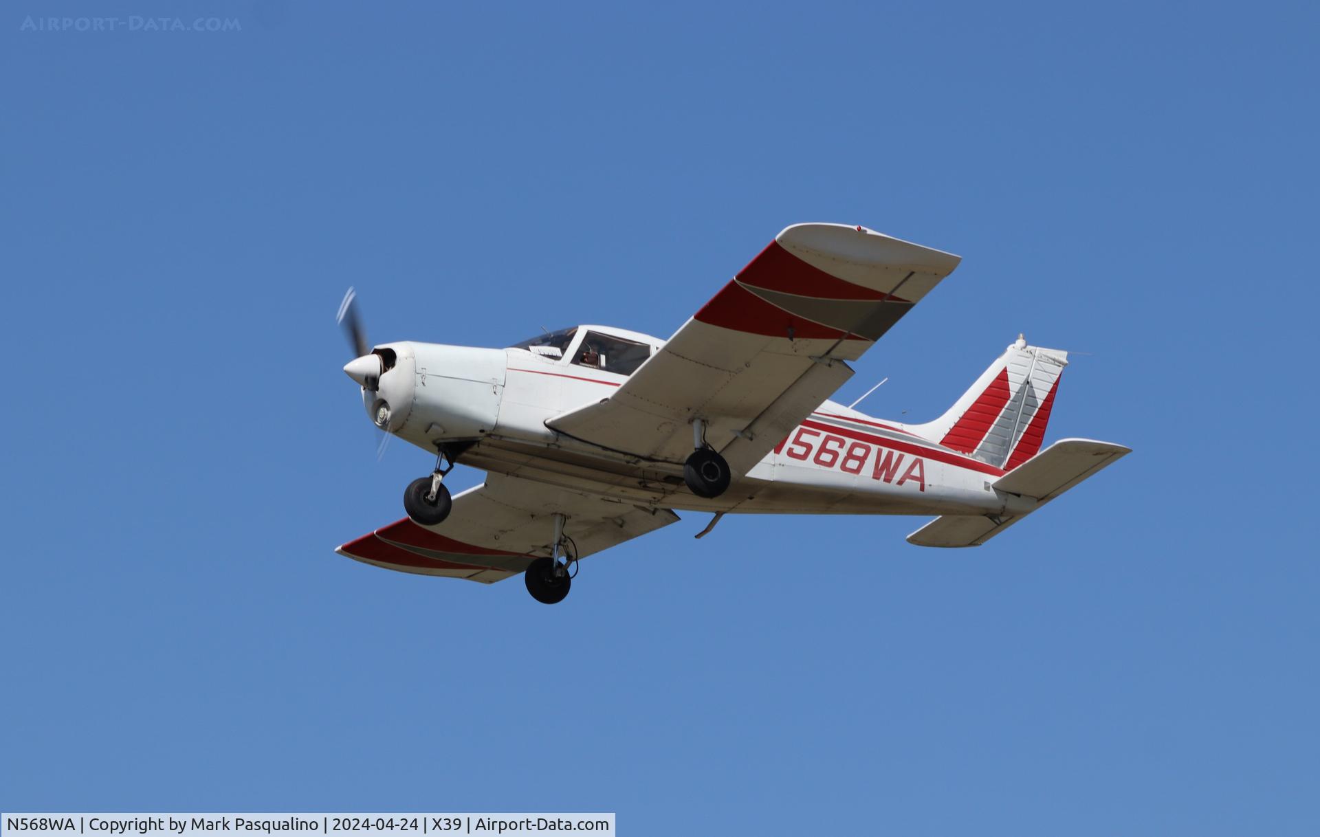 N568WA, 1972 Piper PA-28-140 C/N 28-7325162, Piper PA-28-140
